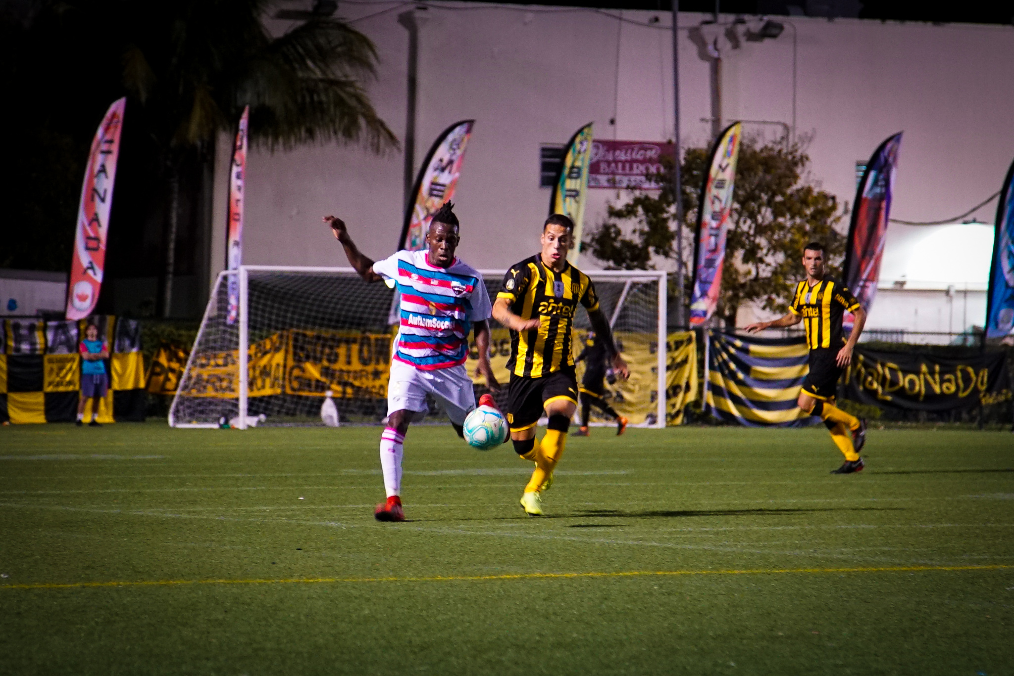 Race to the ball